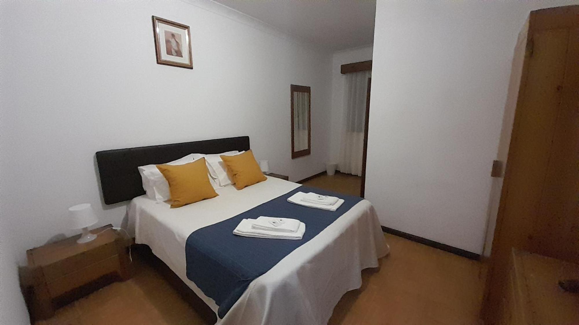 Serrana Geres Zimmer foto